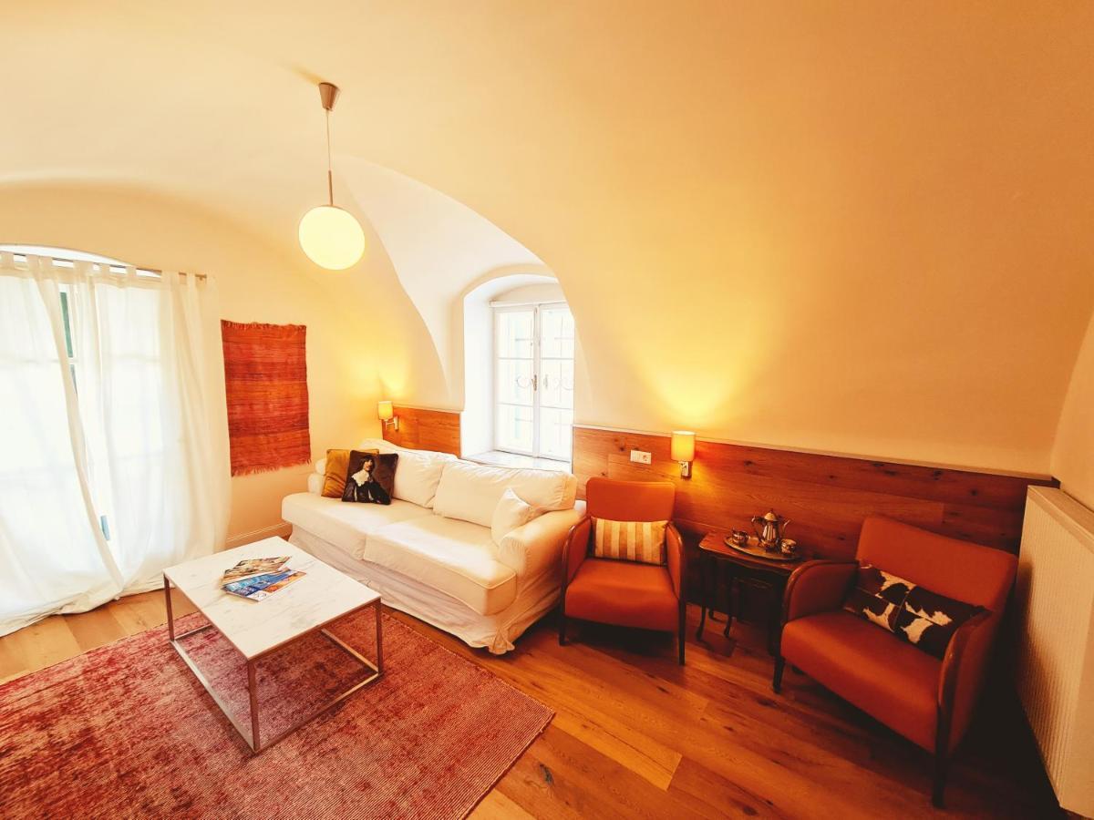 Gewerkenschloessl Zeilinger Bed & Breakfast Knittelfeld Exterior photo