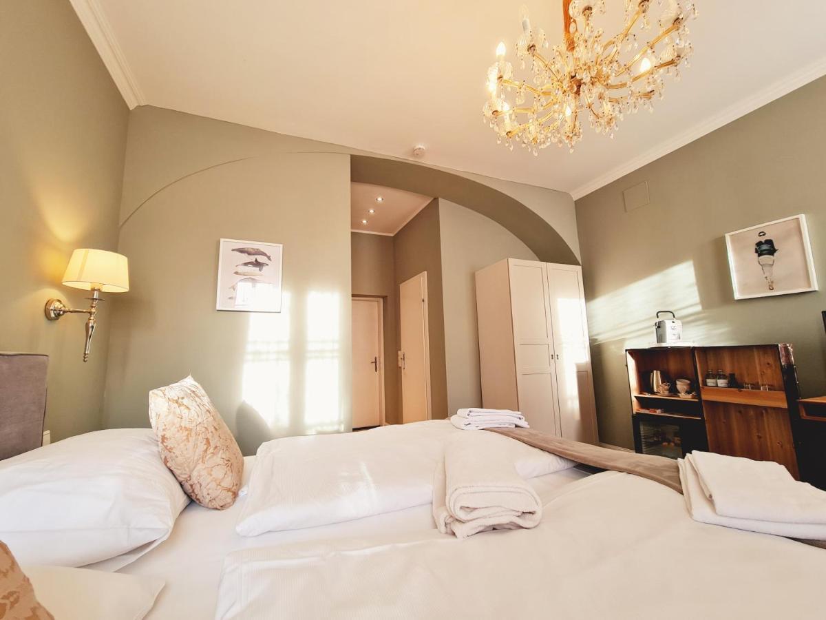 Gewerkenschloessl Zeilinger Bed & Breakfast Knittelfeld Exterior photo