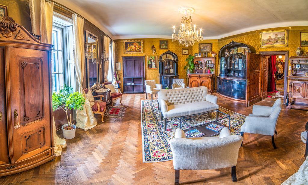 Gewerkenschloessl Zeilinger Bed & Breakfast Knittelfeld Exterior photo