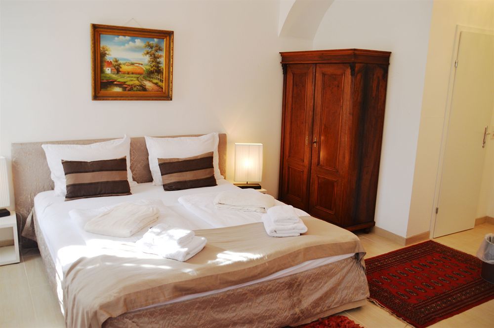 Gewerkenschloessl Zeilinger Bed & Breakfast Knittelfeld Exterior photo